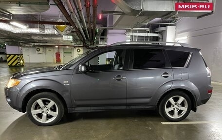 Mitsubishi Outlander III рестайлинг 3, 2008 год, 1 200 000 рублей, 2 фотография