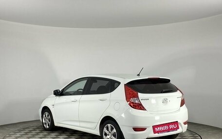 Hyundai Solaris II рестайлинг, 2012 год, 850 000 рублей, 6 фотография