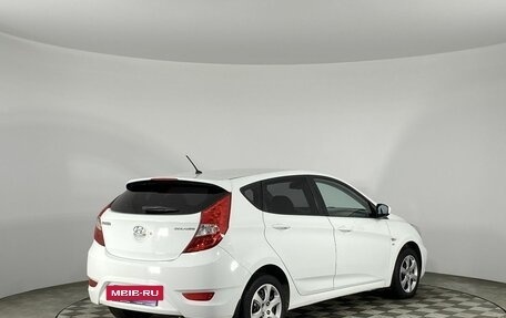 Hyundai Solaris II рестайлинг, 2012 год, 850 000 рублей, 5 фотография