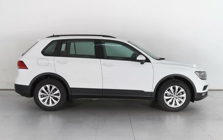 Volkswagen Tiguan II, 2020 год, 3 039 000 рублей, 5 фотография