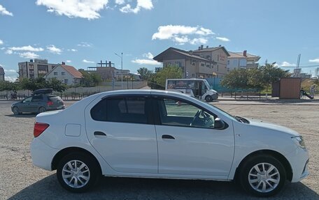 Renault Logan II, 2019 год, 1 100 000 рублей, 9 фотография