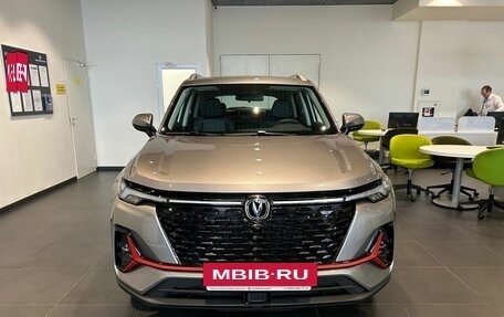 Changan CS35PLUS, 2024 год, 2 679 900 рублей, 2 фотография