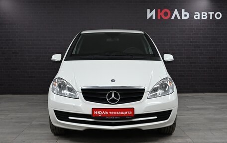 Mercedes-Benz A-Класс, 2011 год, 1 045 000 рублей, 2 фотография