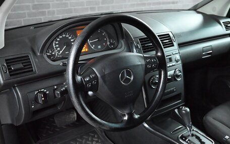 Mercedes-Benz A-Класс, 2011 год, 1 045 000 рублей, 13 фотография