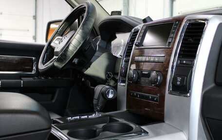 Dodge RAM IV, 2011 год, 2 720 000 рублей, 21 фотография