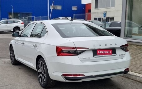 Skoda Superb III рестайлинг, 2024 год, 4 400 000 рублей, 5 фотография