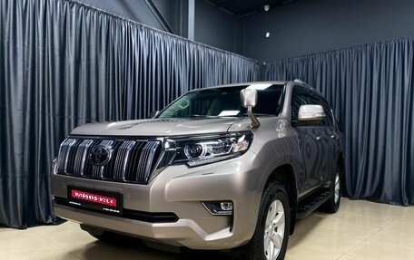 Toyota Land Cruiser Prado 150 рестайлинг 2, 2018 год, 4 899 000 рублей, 1 фотография