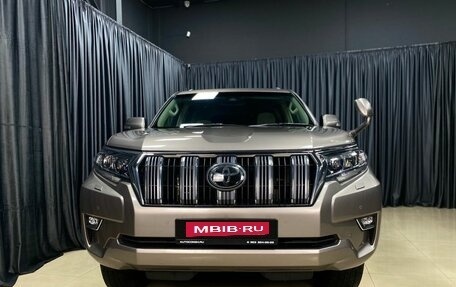 Toyota Land Cruiser Prado 150 рестайлинг 2, 2018 год, 4 899 000 рублей, 2 фотография