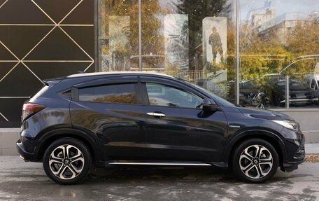 Honda Vezel, 2019 год, 2 310 000 рублей, 6 фотография