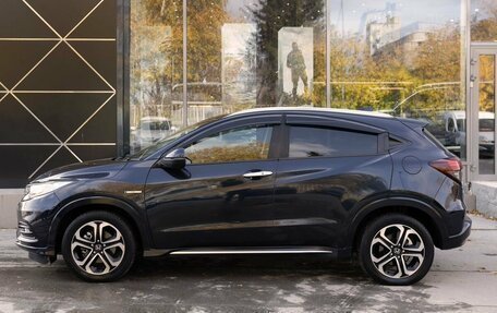 Honda Vezel, 2019 год, 2 310 000 рублей, 2 фотография