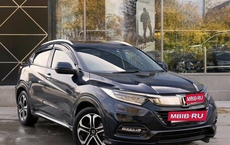 Honda Vezel, 2019 год, 2 310 000 рублей, 7 фотография