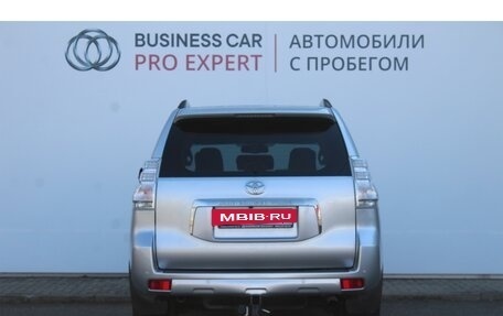 Toyota Land Cruiser Prado 150 рестайлинг 2, 2010 год, 2 785 000 рублей, 6 фотография