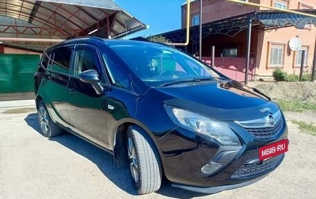 Opel Zafira C рестайлинг, 2013 год, 1 180 000 рублей, 2 фотография