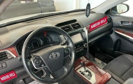 Toyota Camry, 2014 год, 2 249 000 рублей, 11 фотография