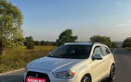 Mitsubishi ASX I рестайлинг, 2013 год, 1 320 000 рублей, 2 фотография