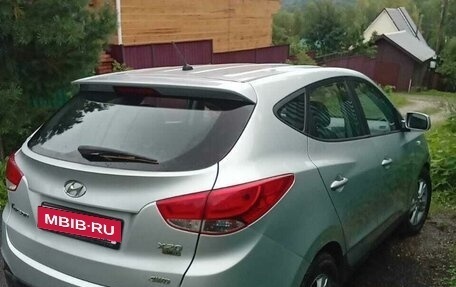 Hyundai Tucson III, 2009 год, 1 150 000 рублей, 5 фотография