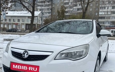 Opel Astra J, 2011 год, 745 000 рублей, 1 фотография