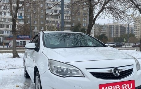 Opel Astra J, 2011 год, 745 000 рублей, 3 фотография