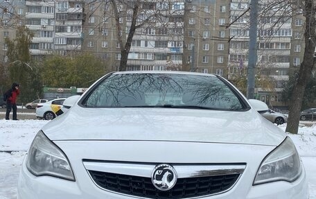 Opel Astra J, 2011 год, 745 000 рублей, 2 фотография