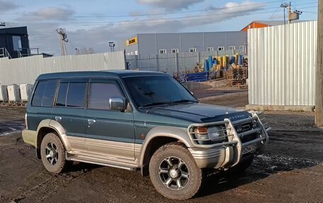 Mitsubishi Pajero III рестайлинг, 1992 год, 500 000 рублей, 2 фотография