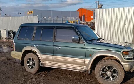 Mitsubishi Pajero III рестайлинг, 1992 год, 500 000 рублей, 3 фотография