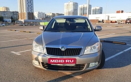 Skoda Octavia, 2011 год, 950 000 рублей, 2 фотография