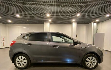 KIA Rio III рестайлинг, 2013 год, 838 000 рублей, 2 фотография