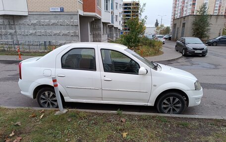 Renault Logan I, 2012 год, 270 000 рублей, 3 фотография