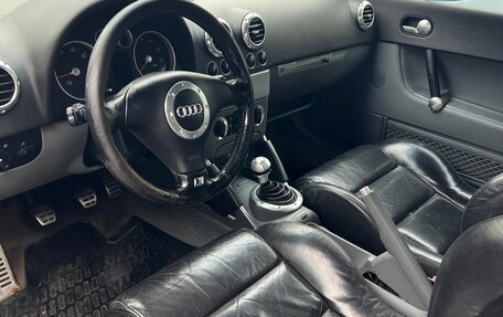 Audi TT, 2000 год, 700 000 рублей, 9 фотография