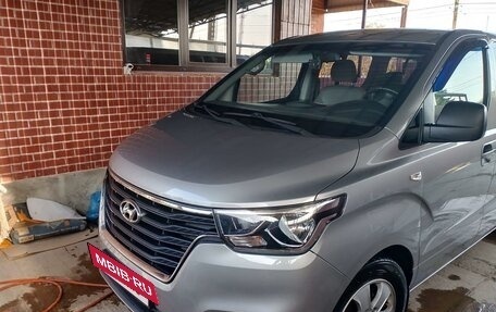 Hyundai Grand Starex Grand Starex I рестайлинг 2, 2019 год, 3 888 000 рублей, 4 фотография