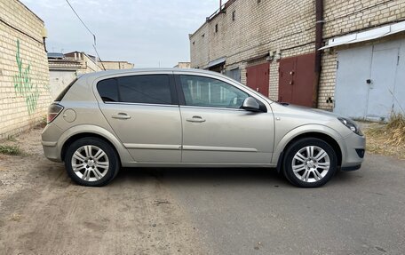 Opel Astra H, 2010 год, 750 000 рублей, 3 фотография