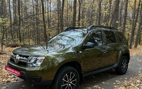 Renault Duster I рестайлинг, 2017 год, 1 310 000 рублей, 4 фотография