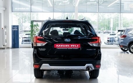 Subaru Forester, 2024 год, 7 000 000 рублей, 5 фотография