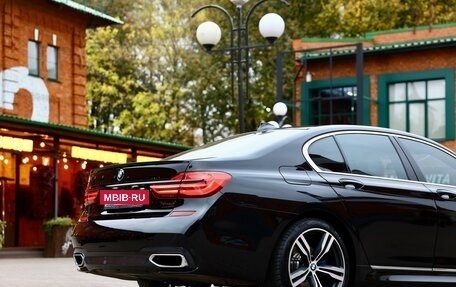 BMW 7 серия, 2017 год, 4 890 000 рублей, 10 фотография