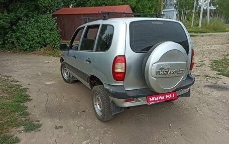 Chevrolet Niva I рестайлинг, 2005 год, 215 000 рублей, 3 фотография