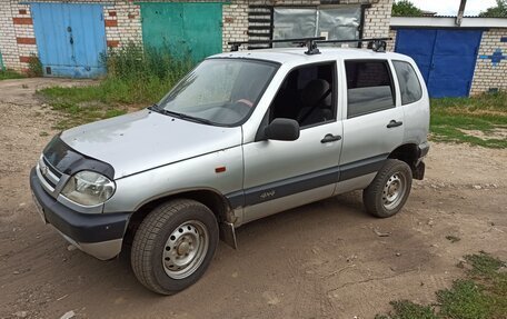 Chevrolet Niva I рестайлинг, 2005 год, 215 000 рублей, 4 фотография