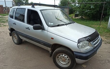 Chevrolet Niva I рестайлинг, 2005 год, 215 000 рублей, 5 фотография