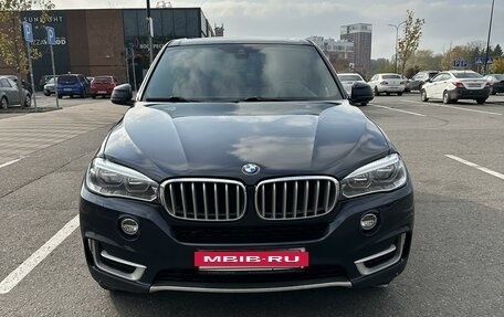 BMW X5, 2017 год, 4 950 000 рублей, 2 фотография