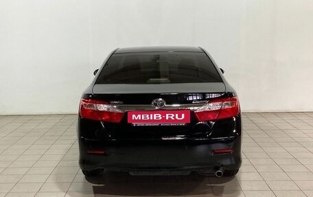 Toyota Camry, 2012 год, 1 680 000 рублей, 8 фотография