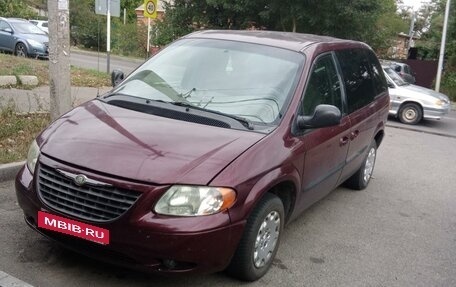 Chrysler Voyager IV, 2003 год, 570 000 рублей, 4 фотография