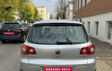 Volkswagen Tiguan I, 2010 год, 1 550 000 рублей, 5 фотография