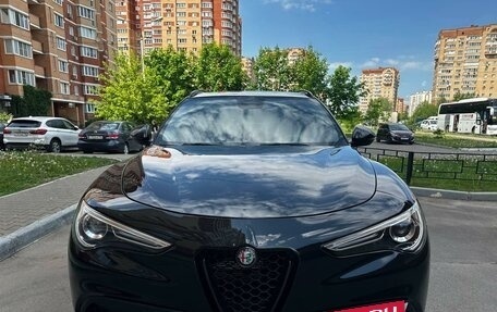 Alfa Romeo Stelvio, 2019 год, 3 250 000 рублей, 6 фотография