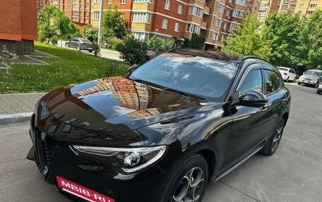 Alfa Romeo Stelvio, 2019 год, 3 250 000 рублей, 8 фотография