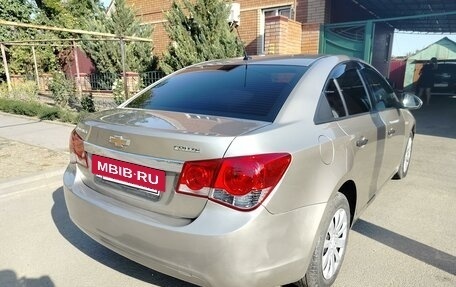 Chevrolet Cruze II, 2011 год, 815 000 рублей, 5 фотография