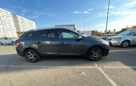 Renault Megane III, 2013 год, 890 000 рублей, 2 фотография