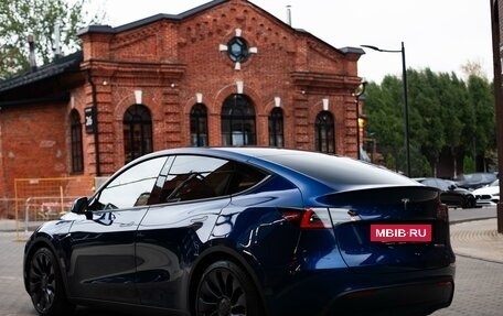 Tesla Model Y I, 2020 год, 5 200 000 рублей, 4 фотография