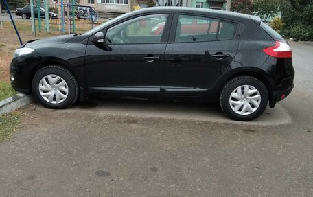 Renault Megane III, 2013 год, 850 000 рублей, 4 фотография