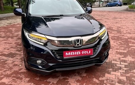 Honda Vezel, 2018 год, 1 750 000 рублей, 1 фотография