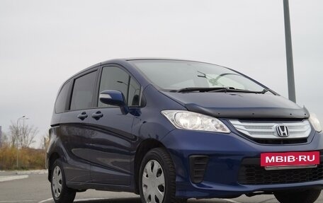 Honda Freed I, 2014 год, 1 290 000 рублей, 7 фотография