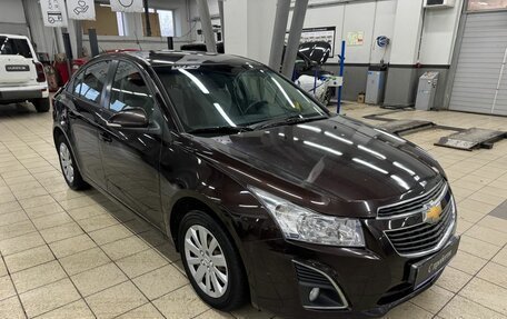 Chevrolet Cruze II, 2014 год, 999 000 рублей, 3 фотография